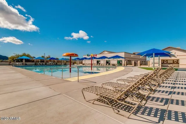 a view of multiple houses with an outdoor space