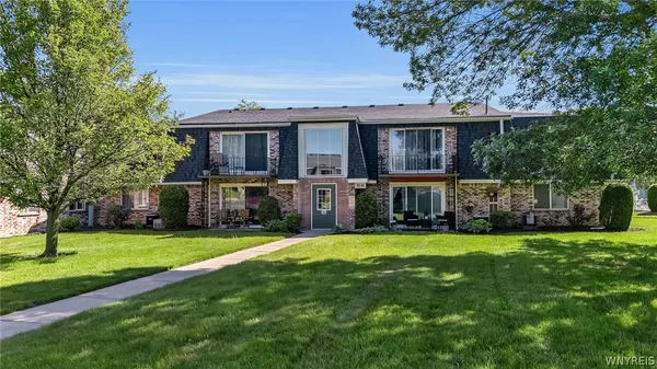 $159,900 | 46 B Foxberry Drive, Getzville, NY 14068