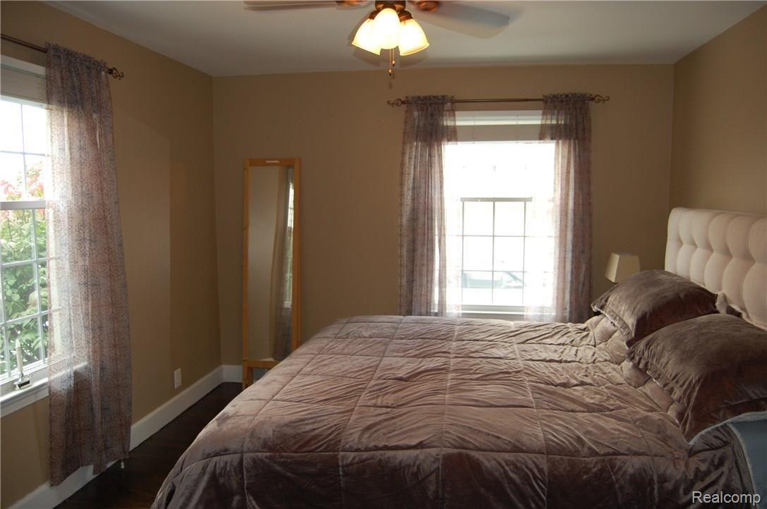 187 Turner Street Romeo, MI 48065 - Photo 21 of 44 Bedroom 1