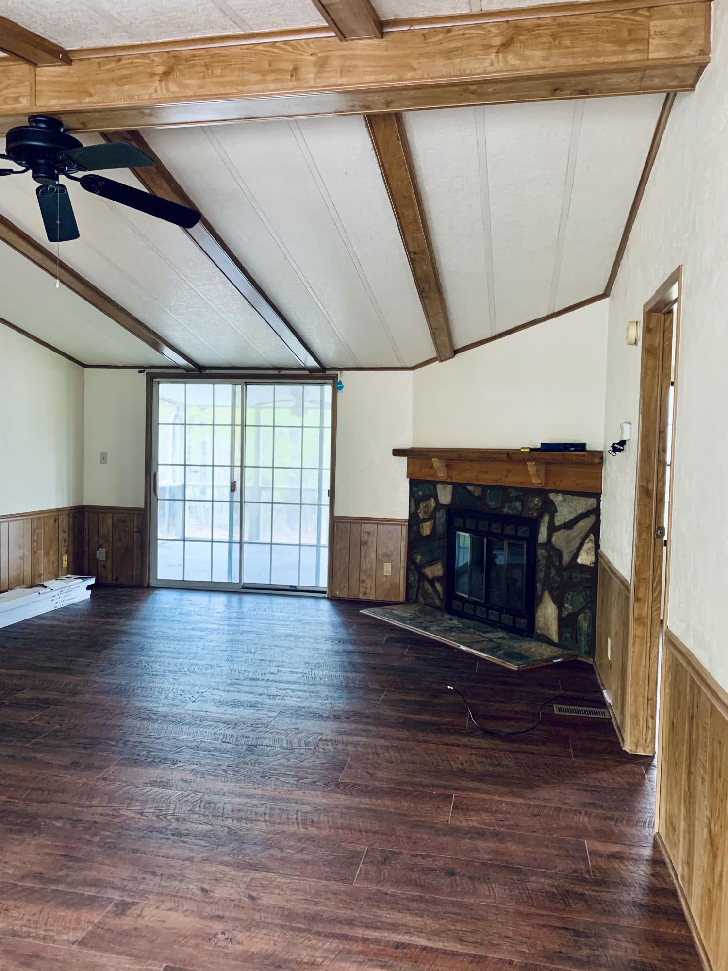 333 Rugby Road Crossville, TN 38558 - Photo 4 of 24 8653F6CF-15CD-497A-9560-5120F9A788DF