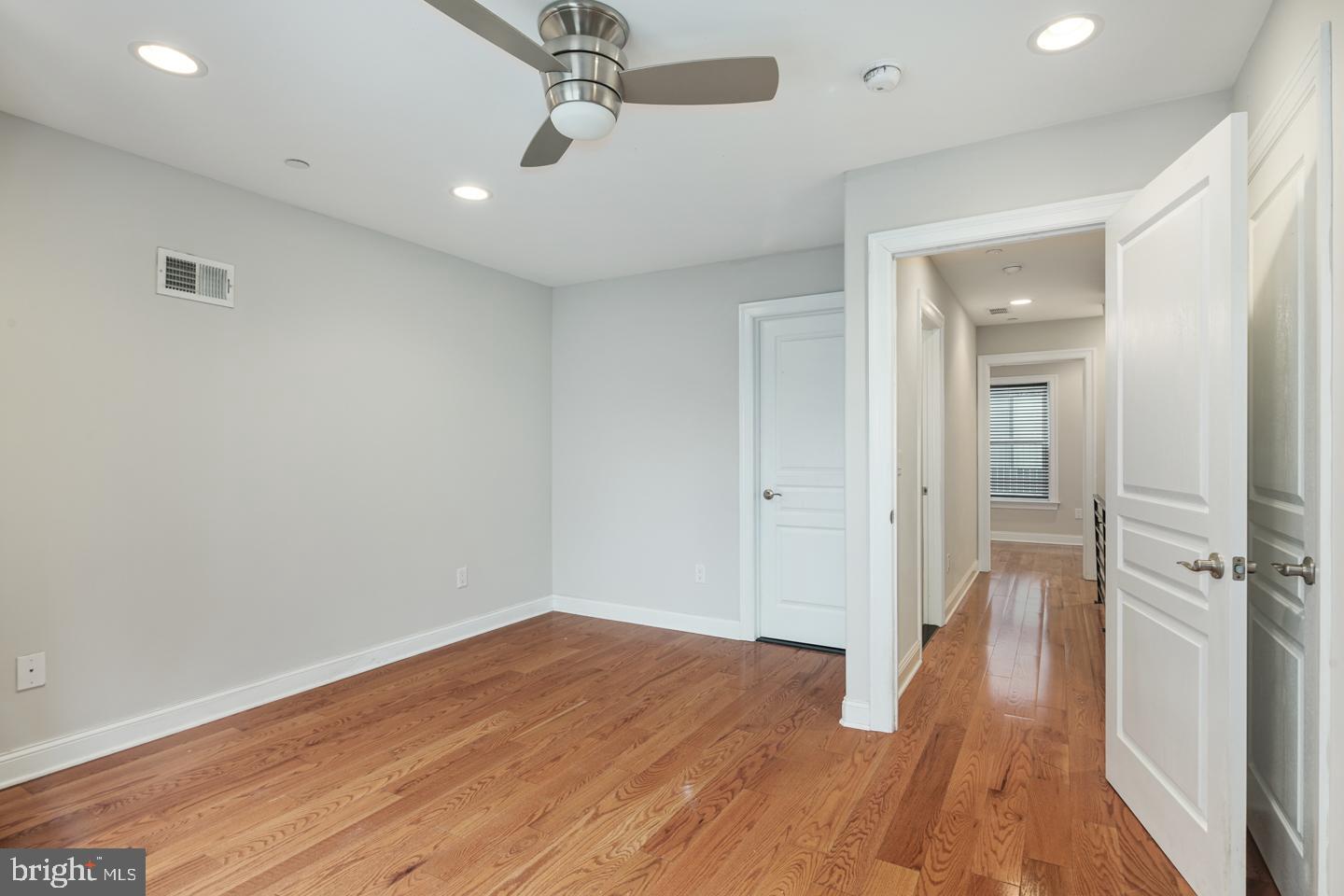 1342 South Opal Street Philadelphia, PA 19146 - Photo 13 of 21 Gallery Image 13