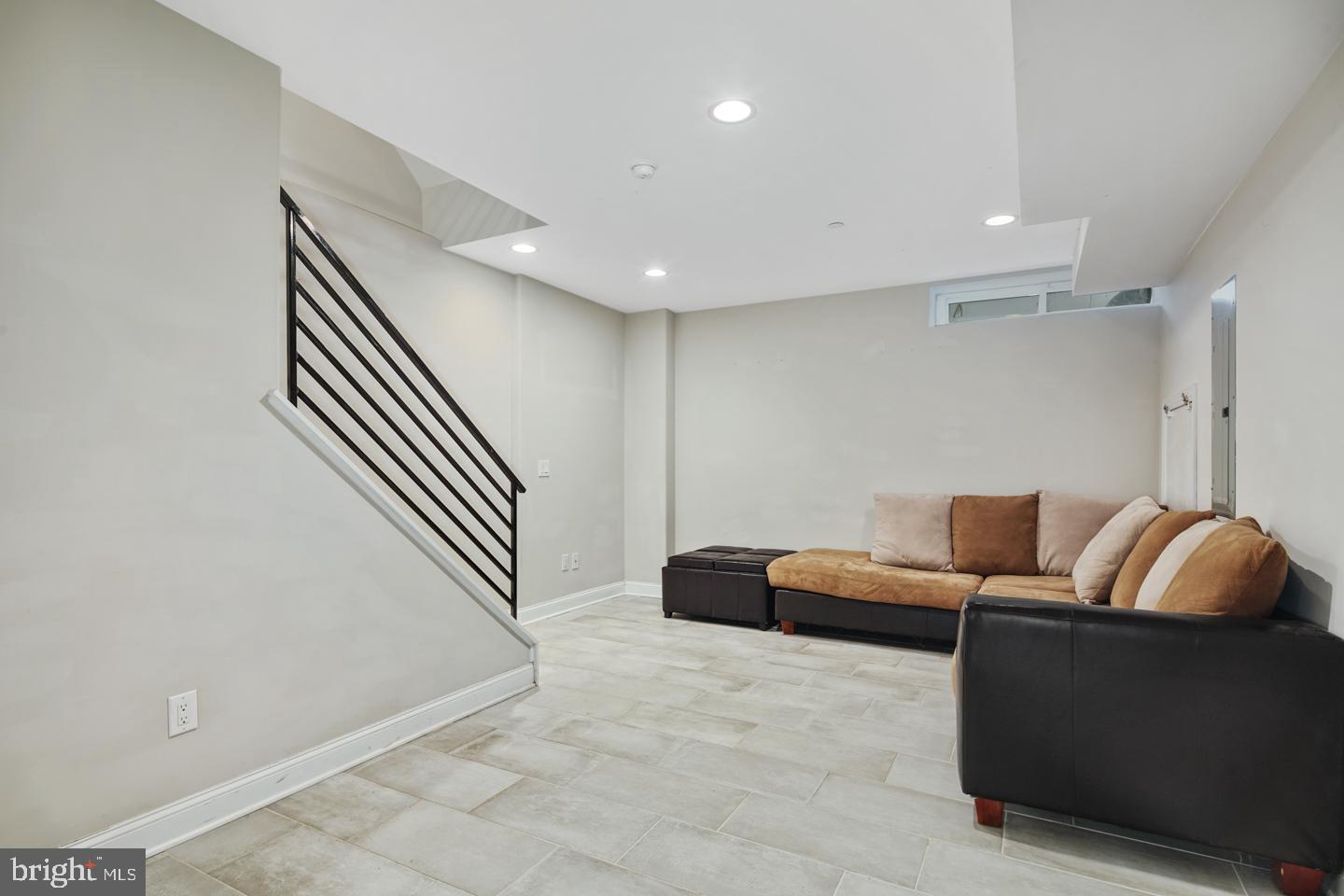 1342 South Opal Street Philadelphia, PA 19146 - Photo 20 of 21 Gallery Image 20