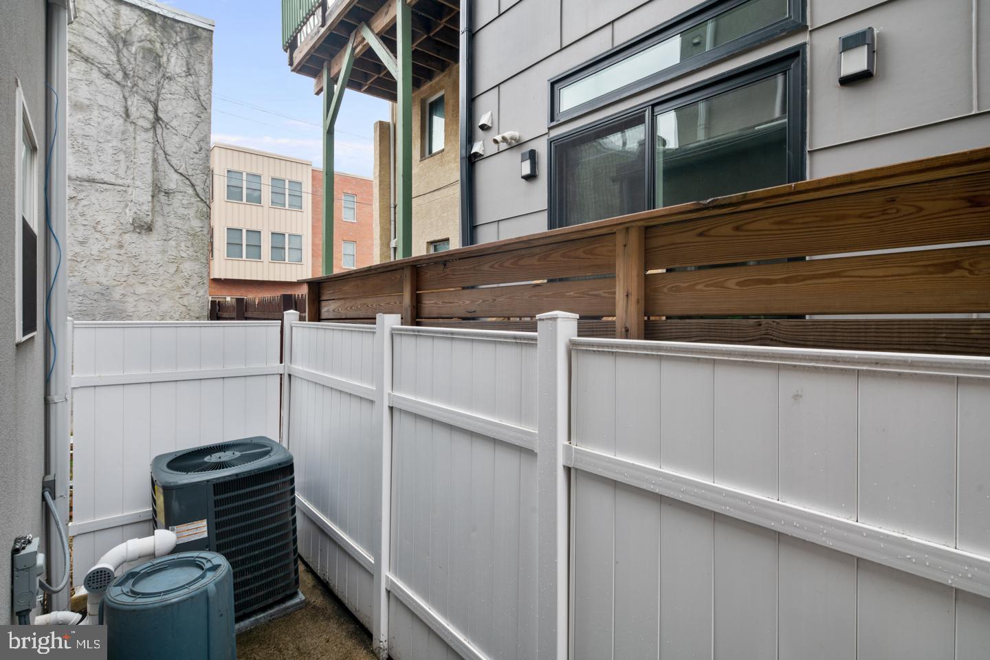 1342 South Opal Street Philadelphia, PA 19146 - Photo 8 of 21 Gallery Image 8
