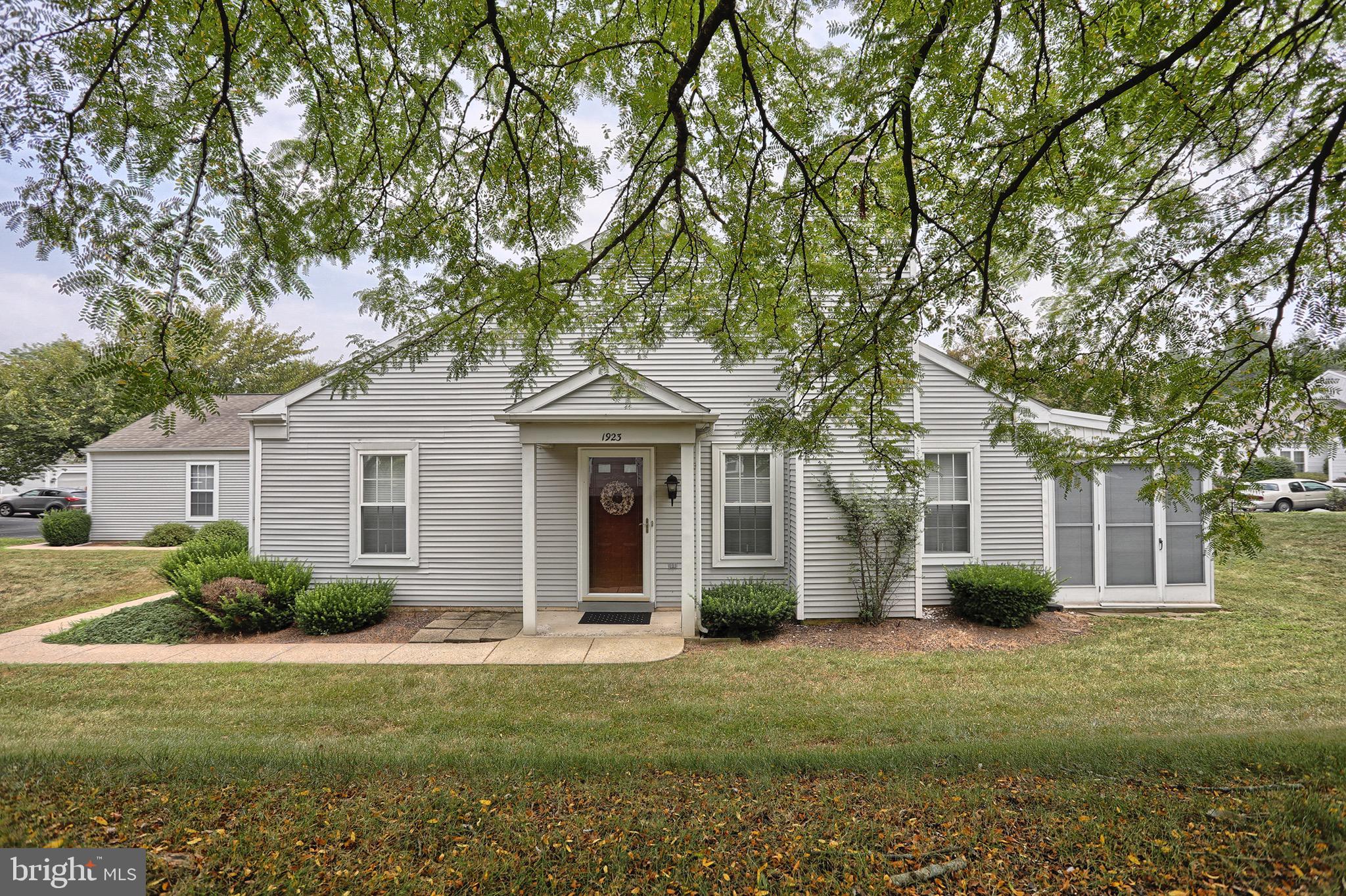 1923 Wexford Road Palmyra, PA 17078 - Photo 2 of 30 Gallery Image 2