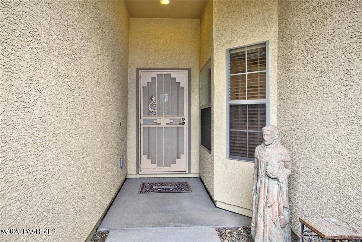 7915 North Sunset Ridge Prescott Valley, AZ 86315 - Photo 2 of 23 Front Entrance