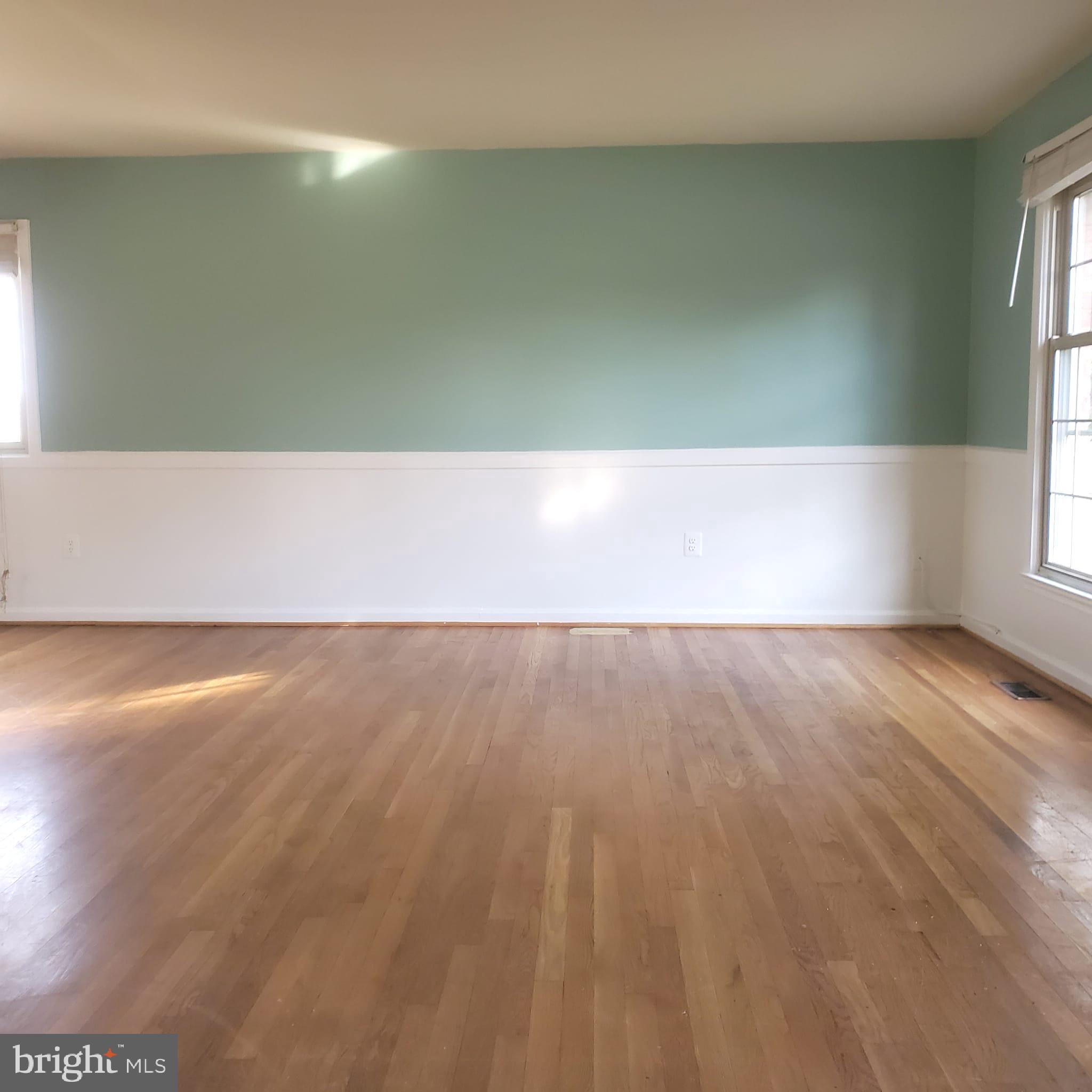 8538 Stonewall Road Manassas, VA 20110 - Photo 5 of 27 Gallery Image 5