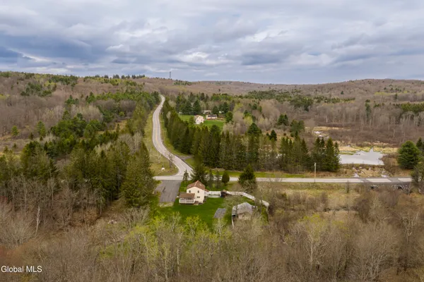 $400,000 | 749 County Route 353, Middleburgh, NY 12122