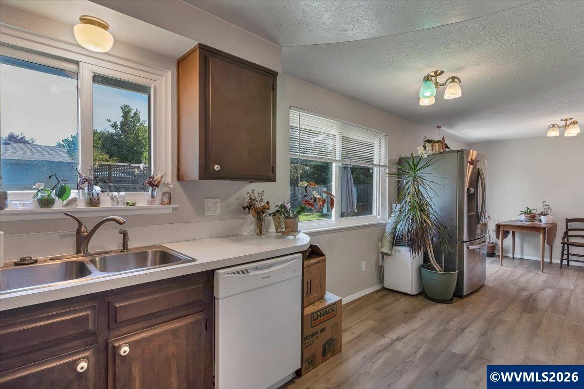 4842 Lone Oak Road Southeast Salem, OR 97302 - Photo 10 of 32