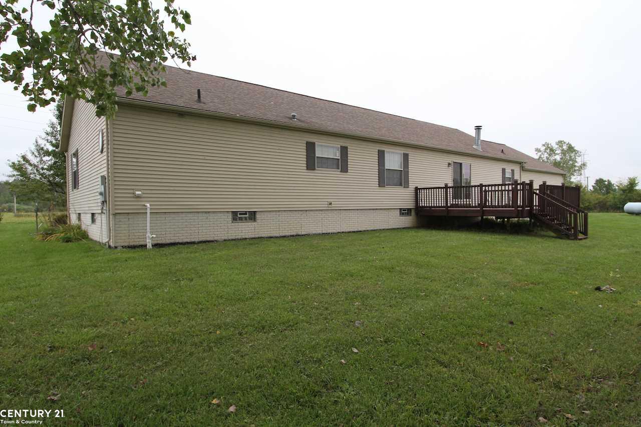 8241 Marquette Road Goodells, MI 48027 - Photo 4 of 32