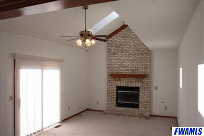 617 Winchester Ridge Court Fort Wayne, IN 46819 - Photo 2 of 9