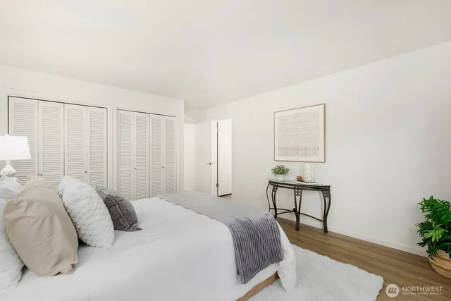 $835,000 | 1414 9th Avenue North, Unit 105, Edmonds, WA 98020