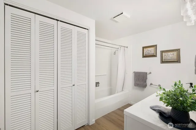 $835,000 | 1414 9th Avenue North, Unit 105, Edmonds, WA 98020