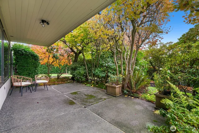 $835,000 | 1414 9th Avenue North, Unit 105, Edmonds, WA 98020