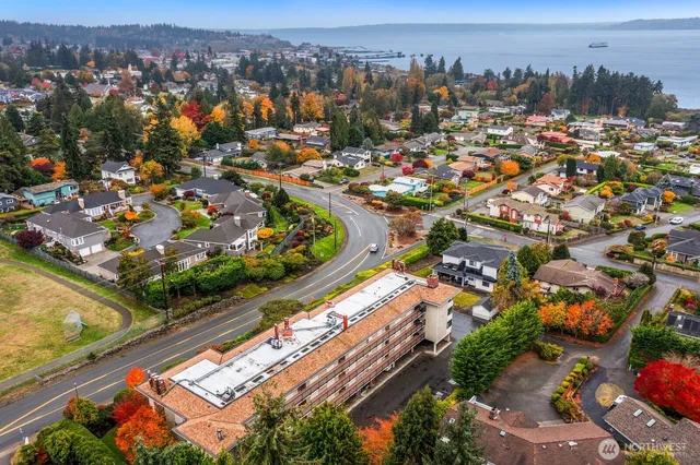 $835,000 | 1414 9th Avenue North, Unit 105, Edmonds, WA 98020