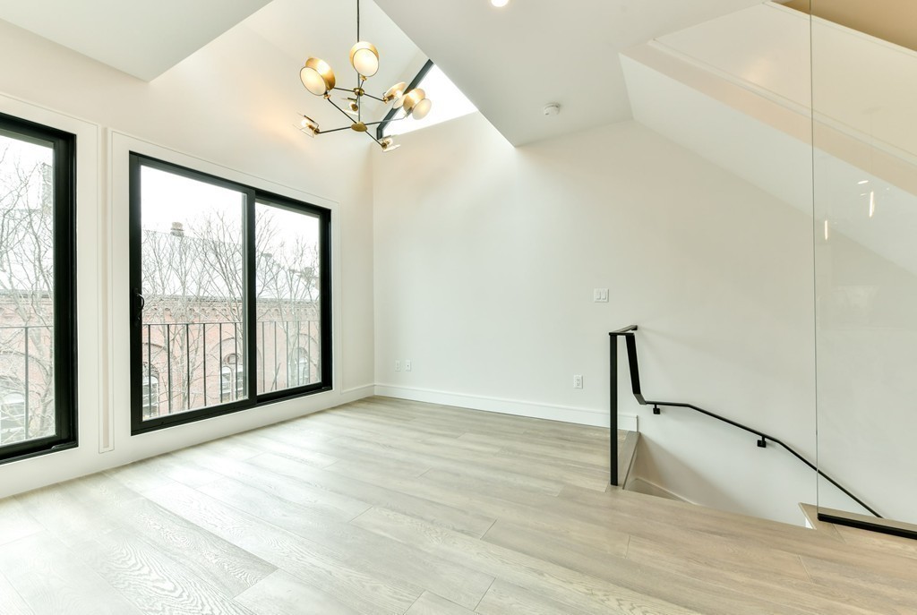 320 Shawmut Avenue, Unit 4 Boston, MA 02118 - Photo 27 of 30