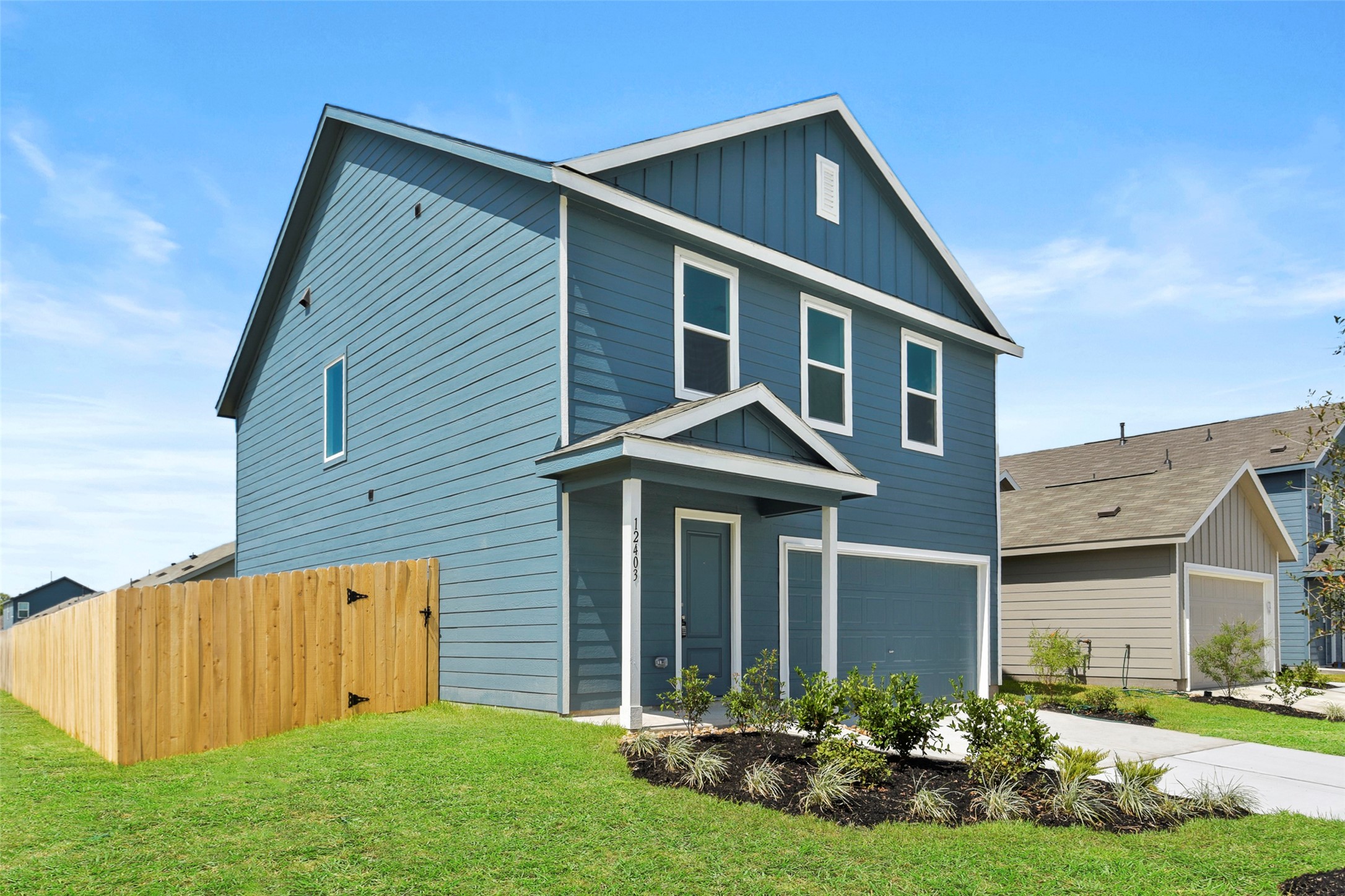 12403 Mountain Daisy Road Houston, TX 77038 - Photo 3 of 39 Gallery Image 3
