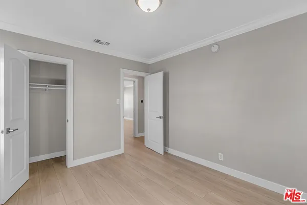 $2,538 | 8619 1/2 West Olympic Boulevard, Los Angeles, CA 90048