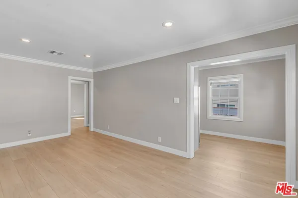 $2,538 | 8619 1/2 West Olympic Boulevard, Los Angeles, CA 90048