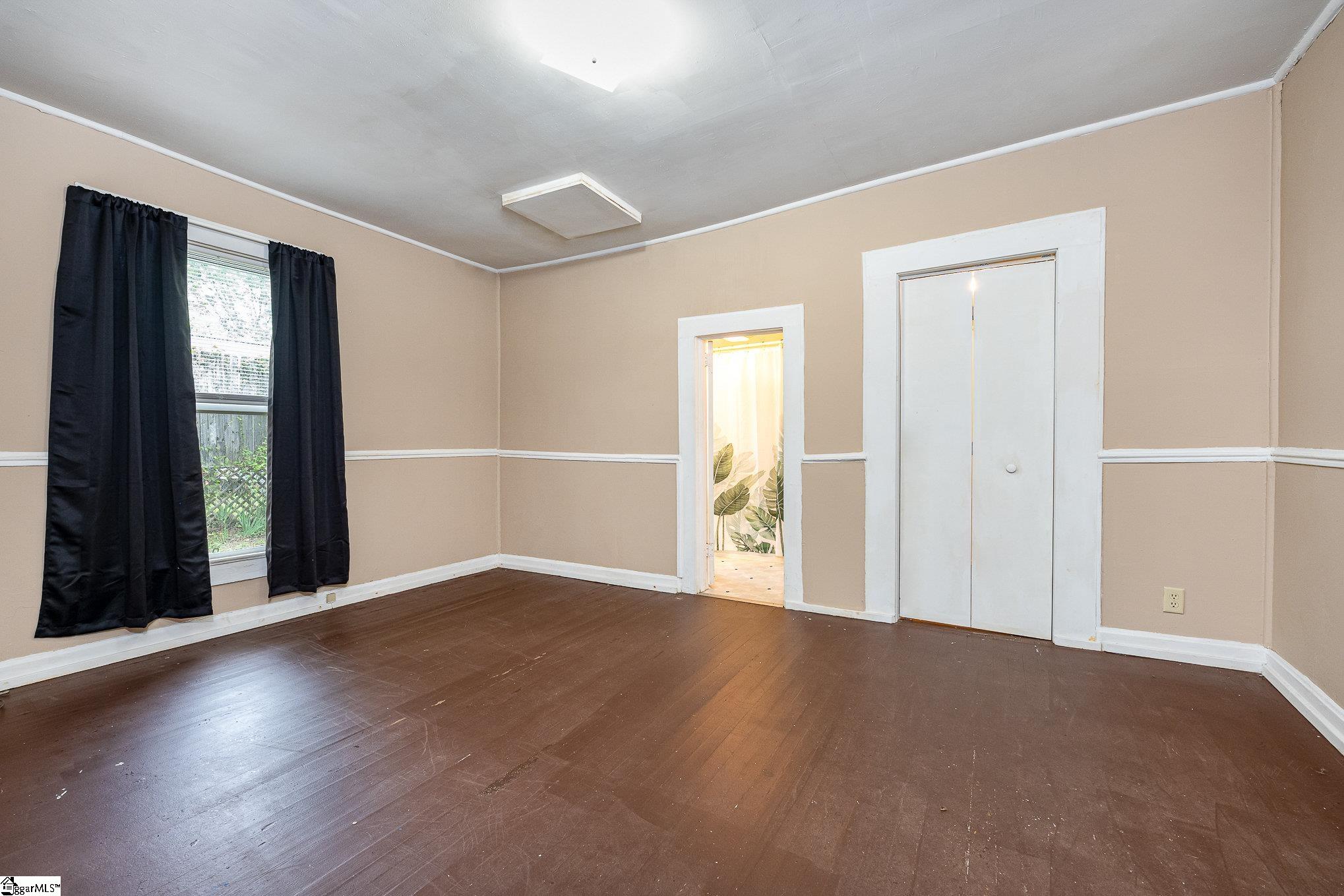 151 Pine Street Clinton, SC 29325 - Photo 11 of 23 Gallery Image 11