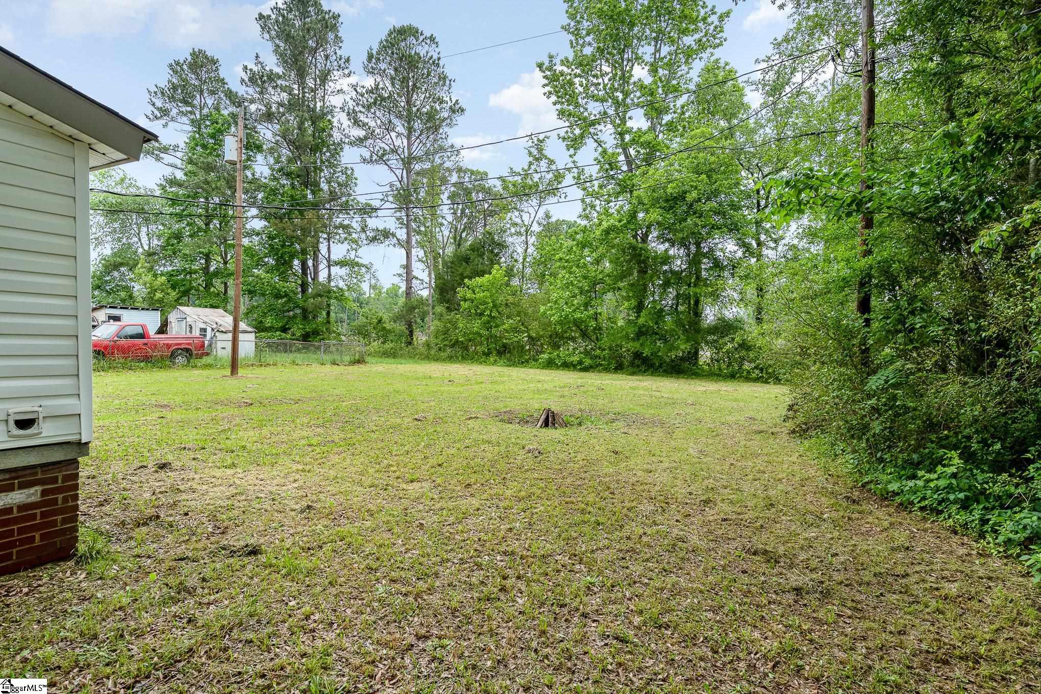 151 Pine Street Clinton, SC 29325 - Photo 19 of 23 Gallery Image 19