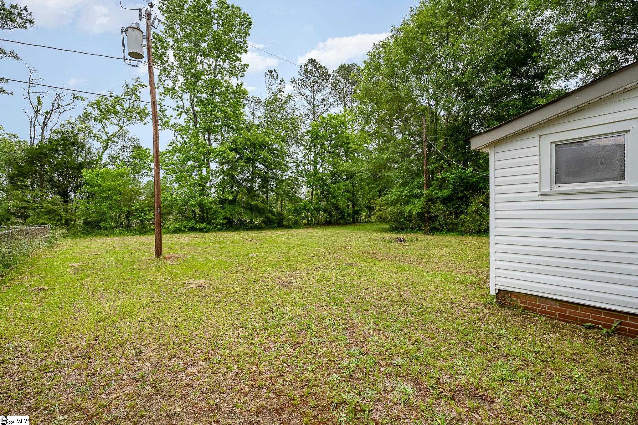 151 Pine Street Clinton, SC 29325 - Photo 20 of 23 Gallery Image 20