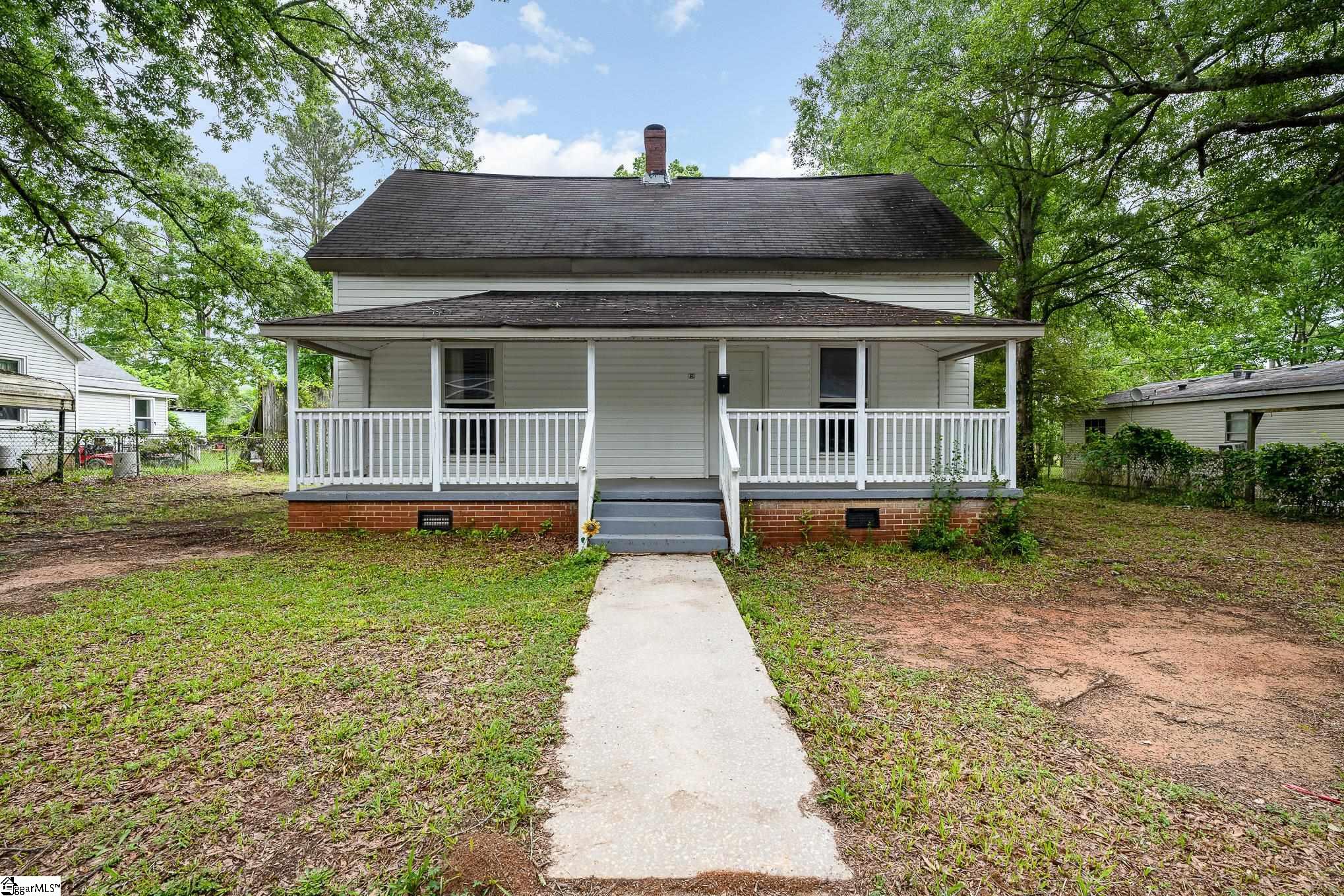 151 Pine Street Clinton, SC 29325 - Photo 3 of 23 Gallery Image 3