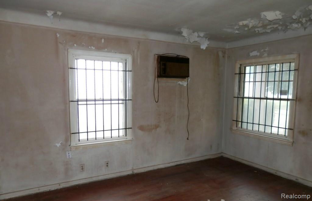 3603 Henry Street Inkster, MI 48141 - Photo 5 of 12