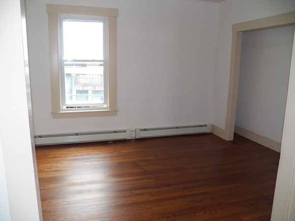 105 Quaboag Street Warren, MA 01083 - Photo 5 of 30 Gallery Image 5