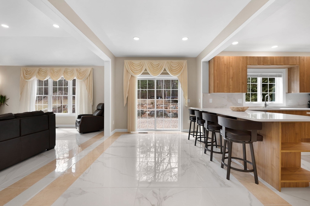 60 Shufelt Road, Unit 1 South Walpole, MA 02071 - Photo 11 of 40