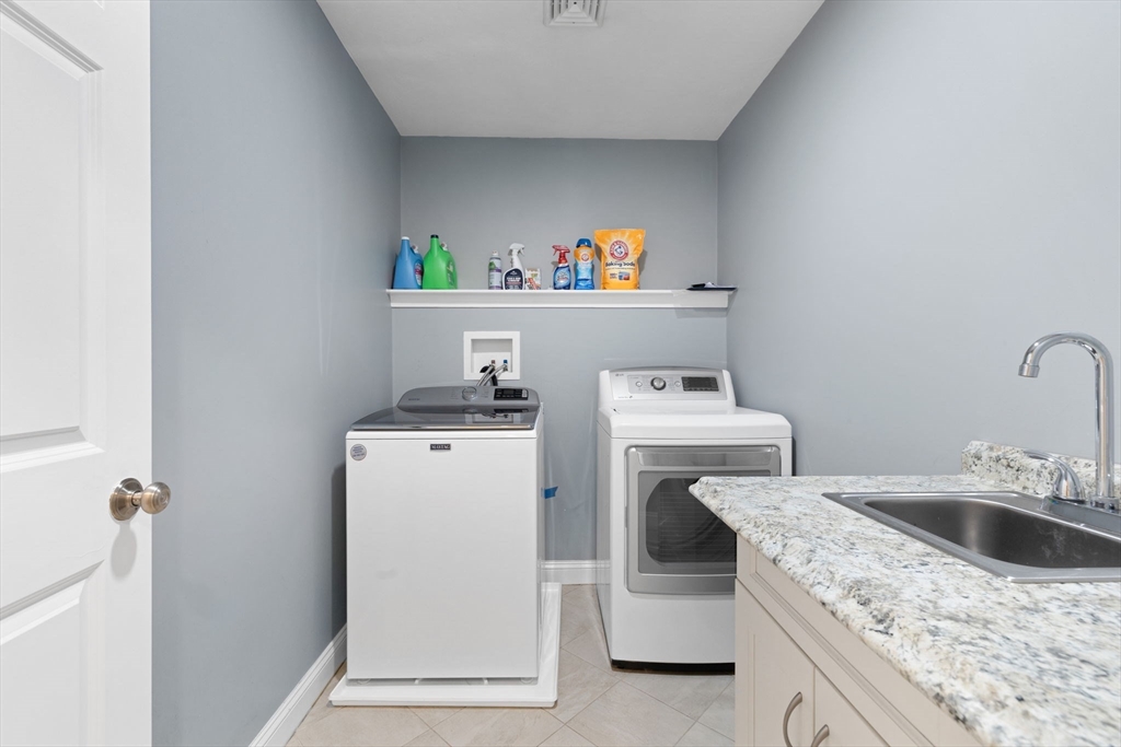 60 Shufelt Road, Unit 1 South Walpole, MA 02071 - Photo 32 of 40