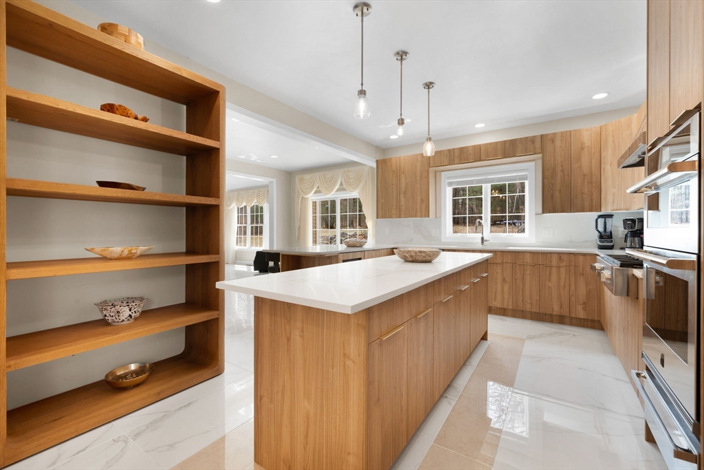 60 Shufelt Road, Unit 1 South Walpole, MA 02071 - Photo 7 of 40