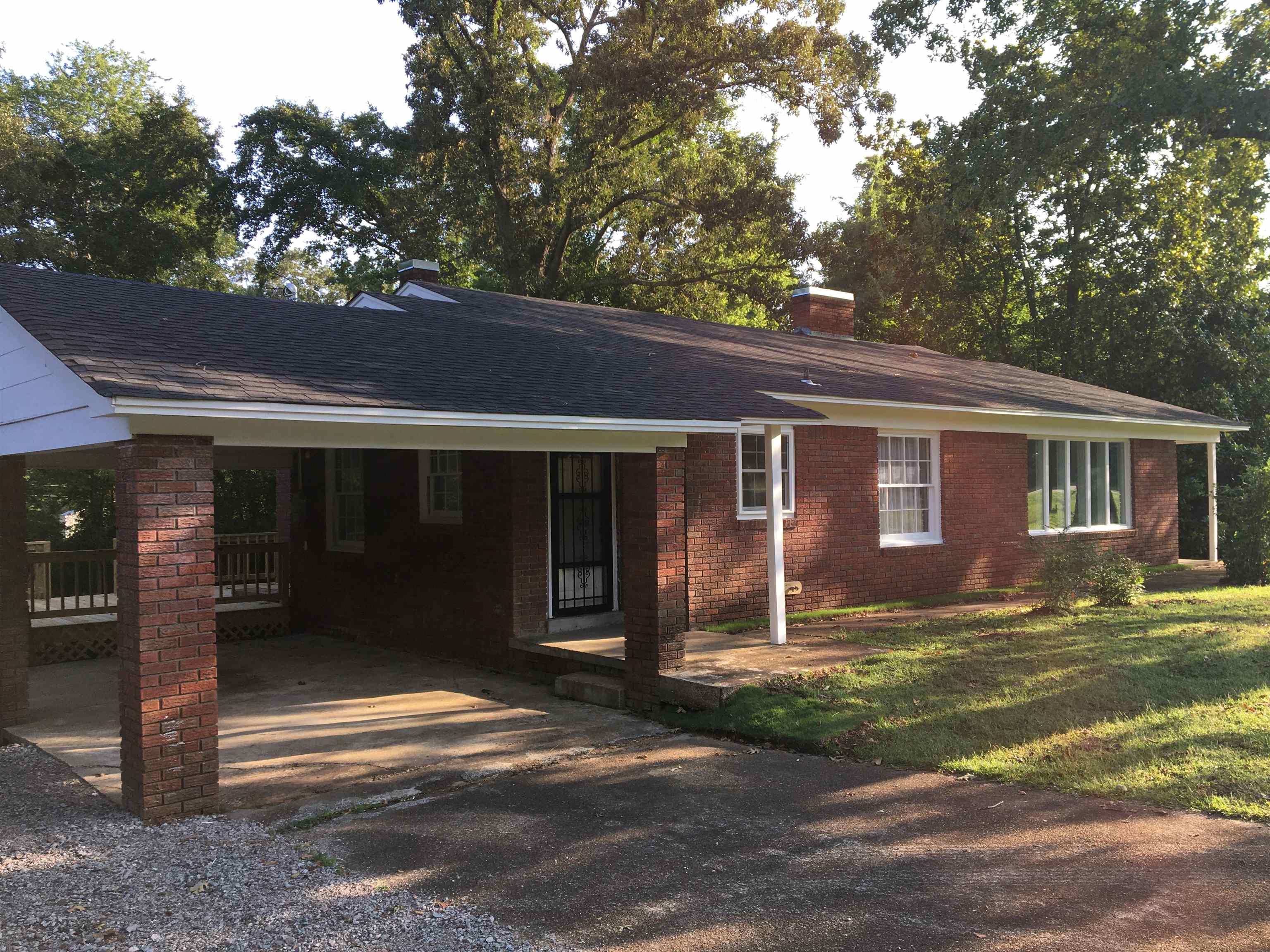 855 Highway 22 Shiloh, TN 38376 - Photo 20 of 24 a front view of a house with a yard