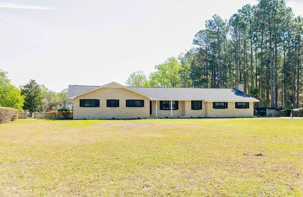 $425,000 | 1165 Pruitt Drive Northwest, Orangeburg, SC 29118