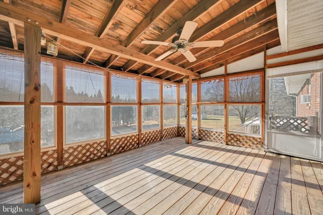 $445,000 | 3137 East Galen Hall Road, Reinholds, PA 17569