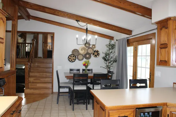 $349,900 | 404 West 9th Street, Morris, MN 56267