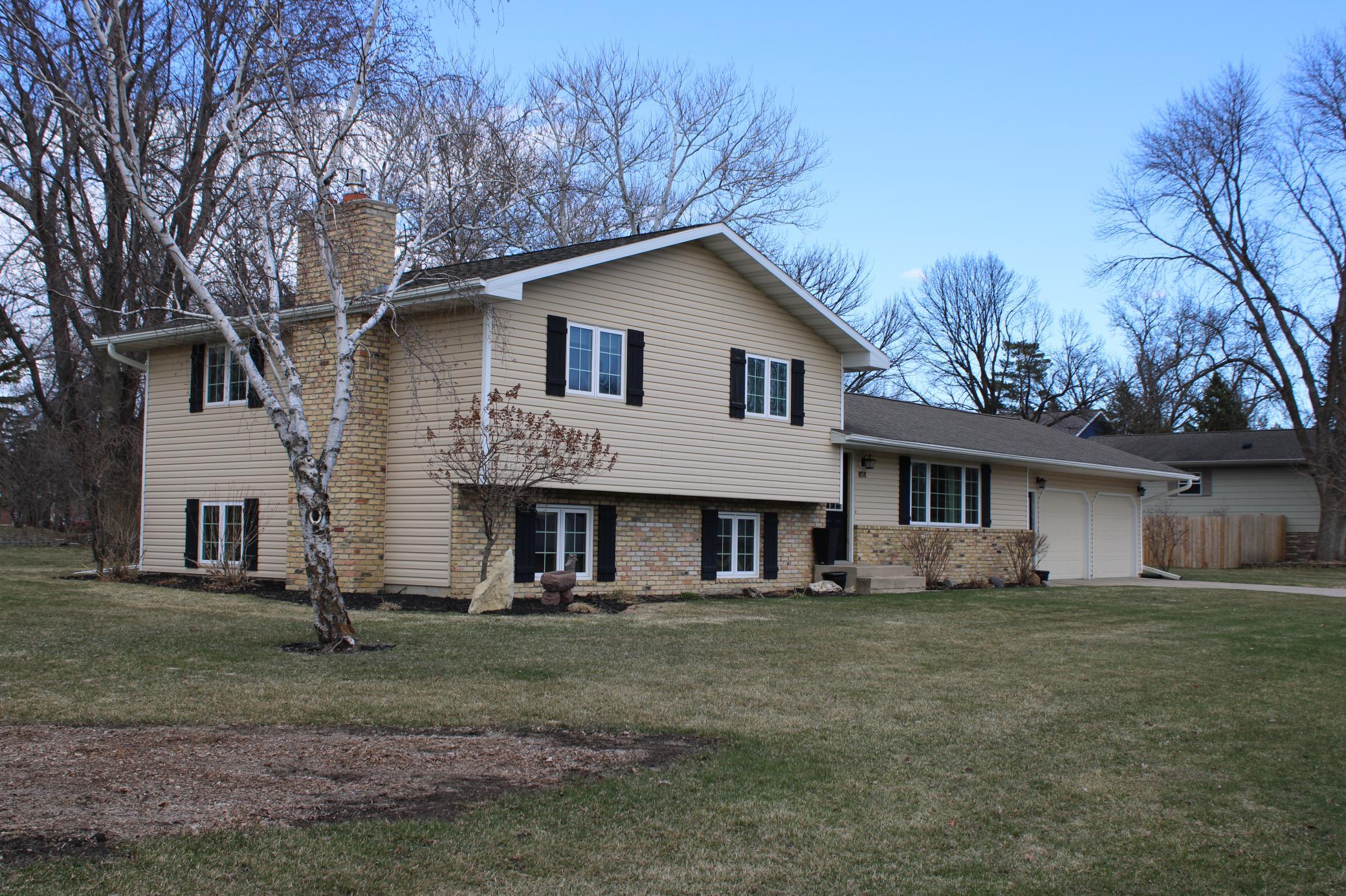 404 West 9th Street Morris, MN 56267 - Photo 4 of 83