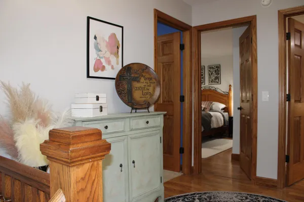 $349,900 | 404 West 9th Street, Morris, MN 56267