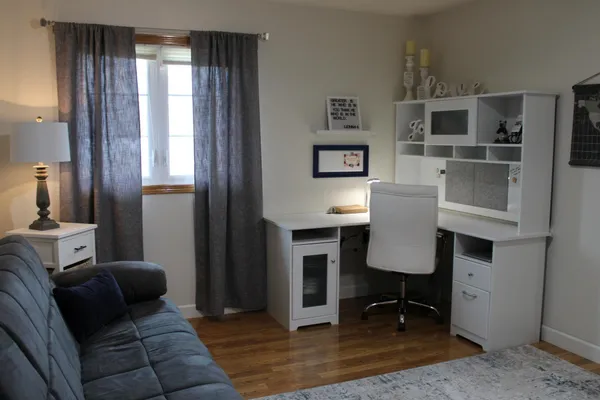 $349,900 | 404 West 9th Street, Morris, MN 56267