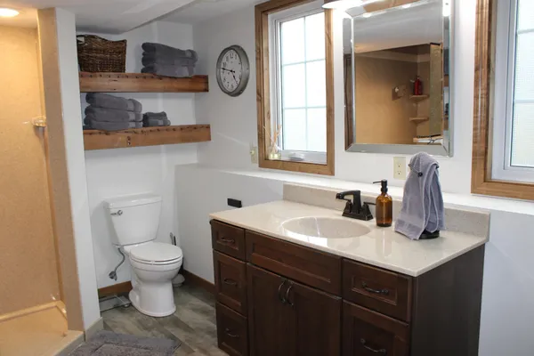 $349,900 | 404 West 9th Street, Morris, MN 56267