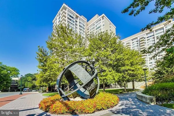 $460,000 | 5500 Friendship Boulevard, Unit 1823N, Chevy Chase, MD 20815