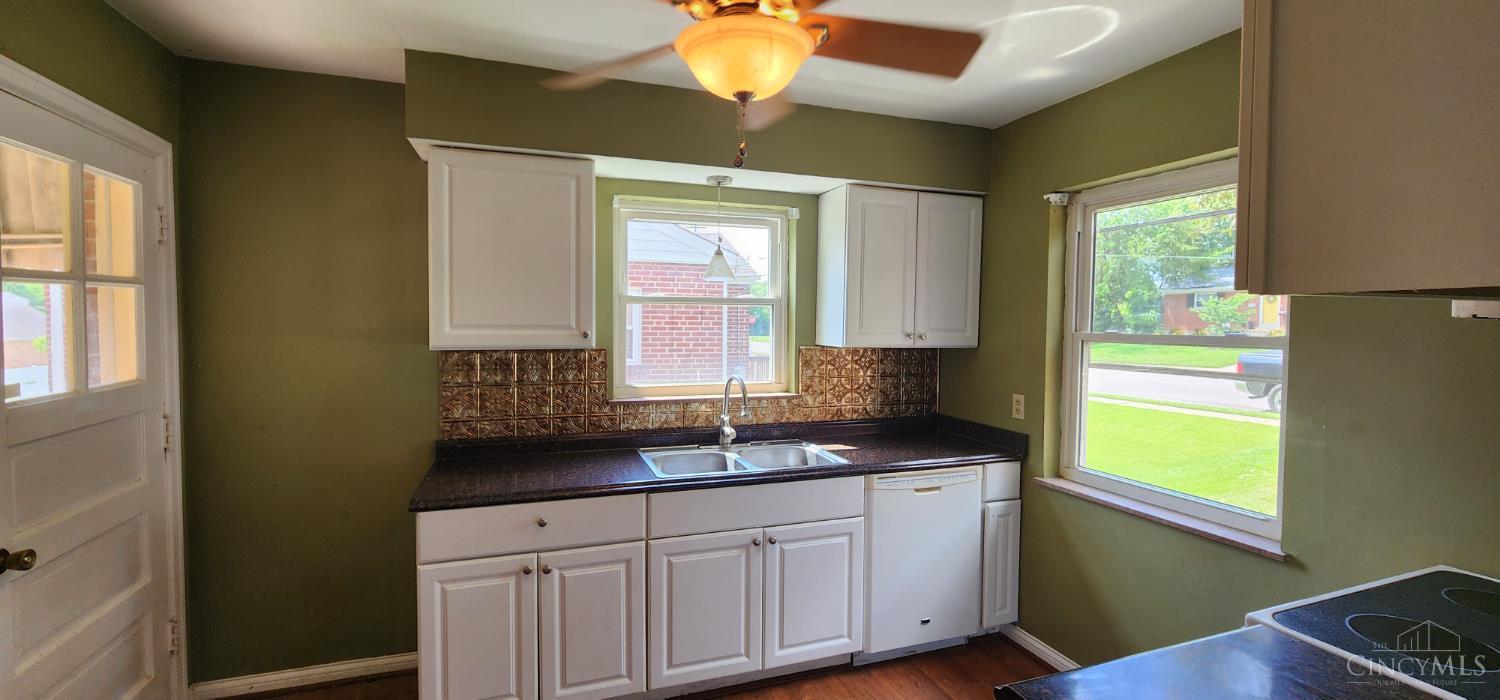 1409 Adams Road Cincinnati, OH 45231 - Photo 10 of 22 Gallery Image 10