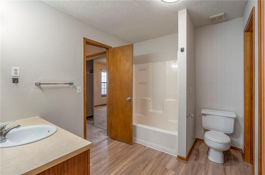 18901-07 Lexington Road Independence, MO 64058 - Photo 17 of 21