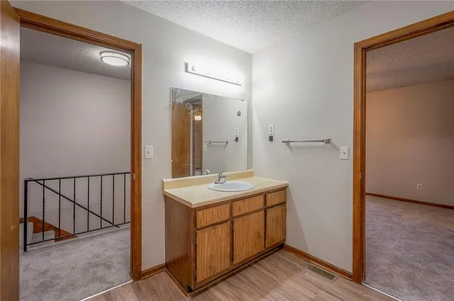 $539,000 | 18901-07 Lexington Road, Independence, MO 64058