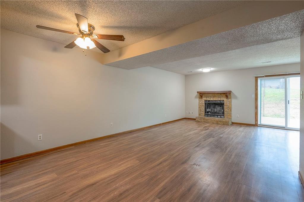 18901-07 Lexington Road Independence, MO 64058 - Photo 6 of 21