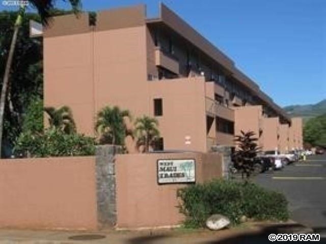 3676 Lower Honoapiilani Road, Unit C 301 Lahaina, HI 96761 - Photo 2 of 2 a view of building along with street