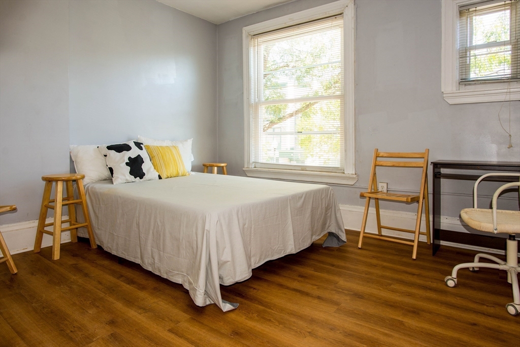 68 Hammond Street Boston, MA 02120 - Photo 6 of 25