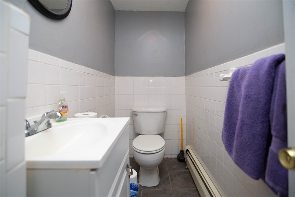 68 Hammond Street Boston, MA 02120 - Photo 10 of 25