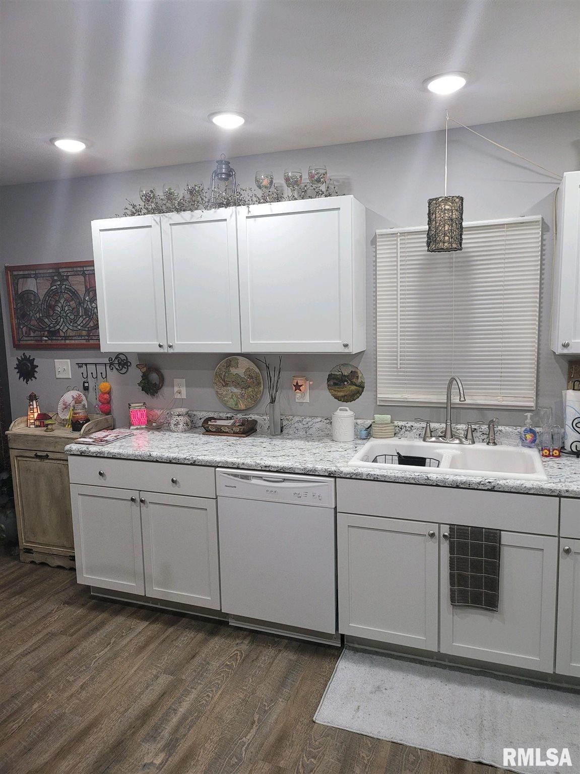 803 Murphy Road Pinckneyville, IL 62274 - Photo 11 of 25 Gallery Image 11