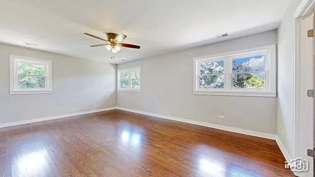 $1,174,900 | 124 East Monterey Avenue, Schaumburg, IL 60193