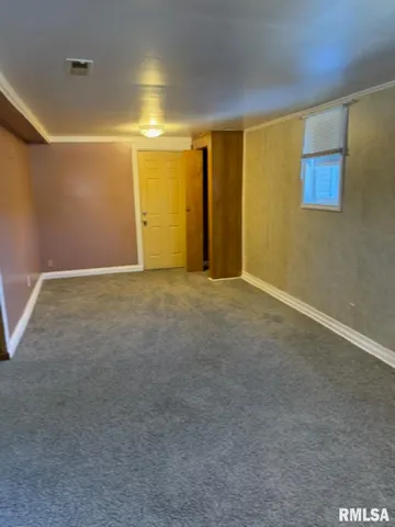 $49,900 | 239 South Elm Street, East Peoria, IL 61611